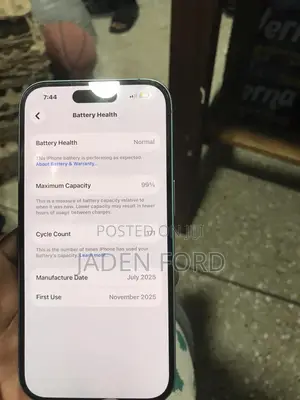 Apple iPhone 16 128 GB Green