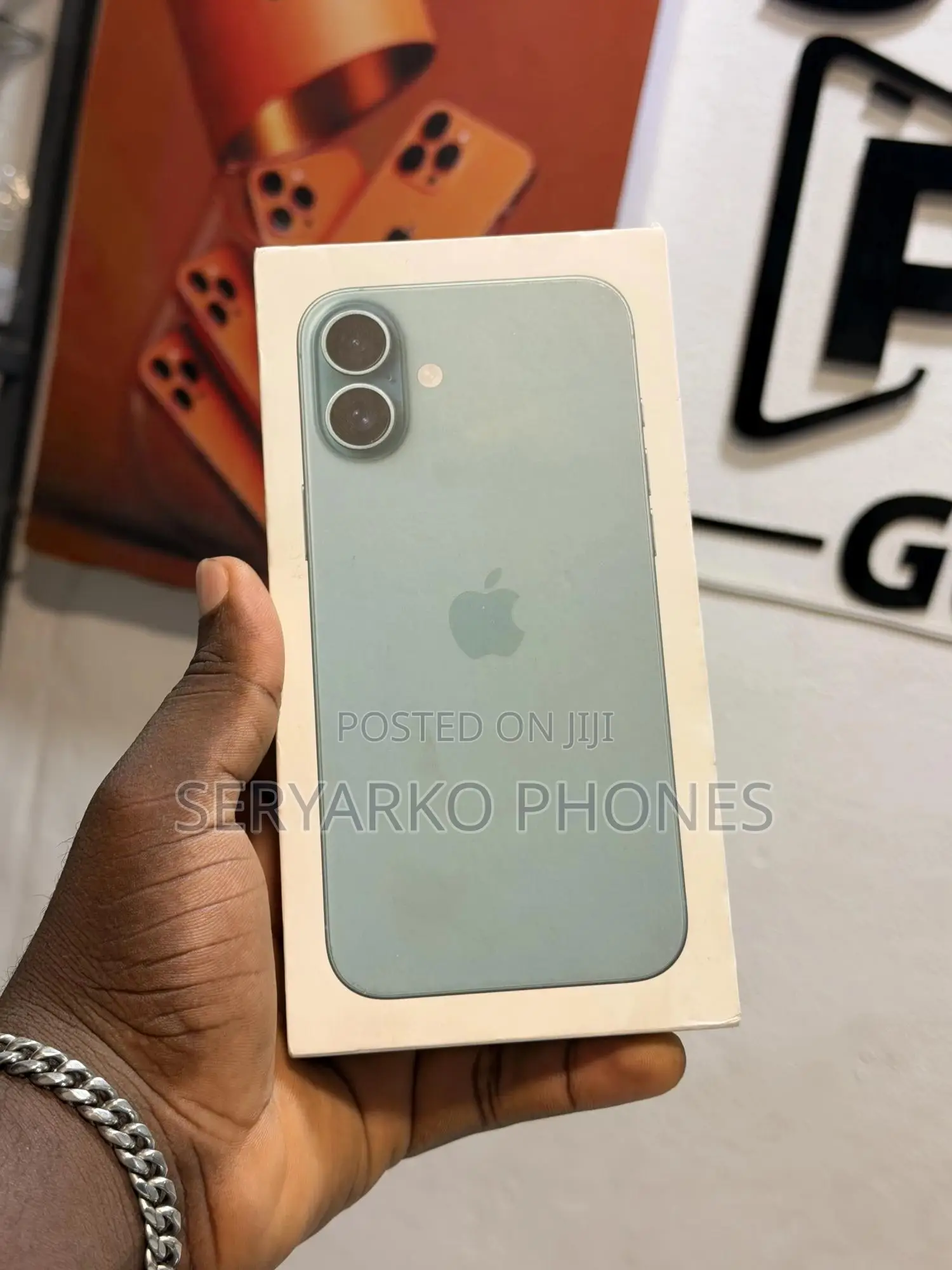 New Apple iPhone 16 Plus 256 GB Green