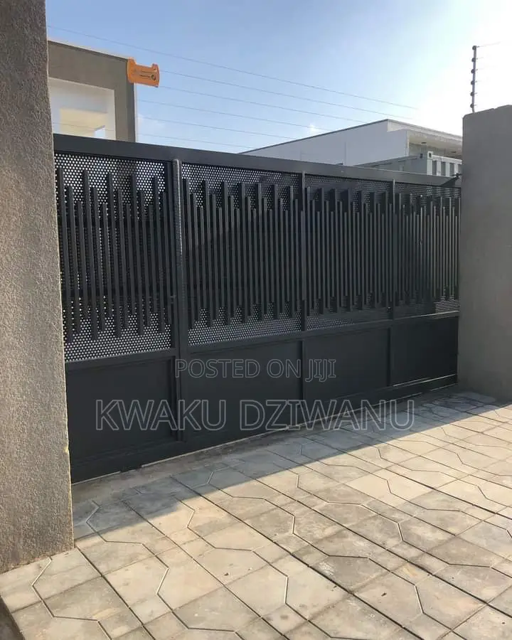 Metal Gates