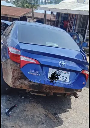 Toyota Corolla S 4dr Sedan (1.8L 4cyl CVT) 2015 Blue