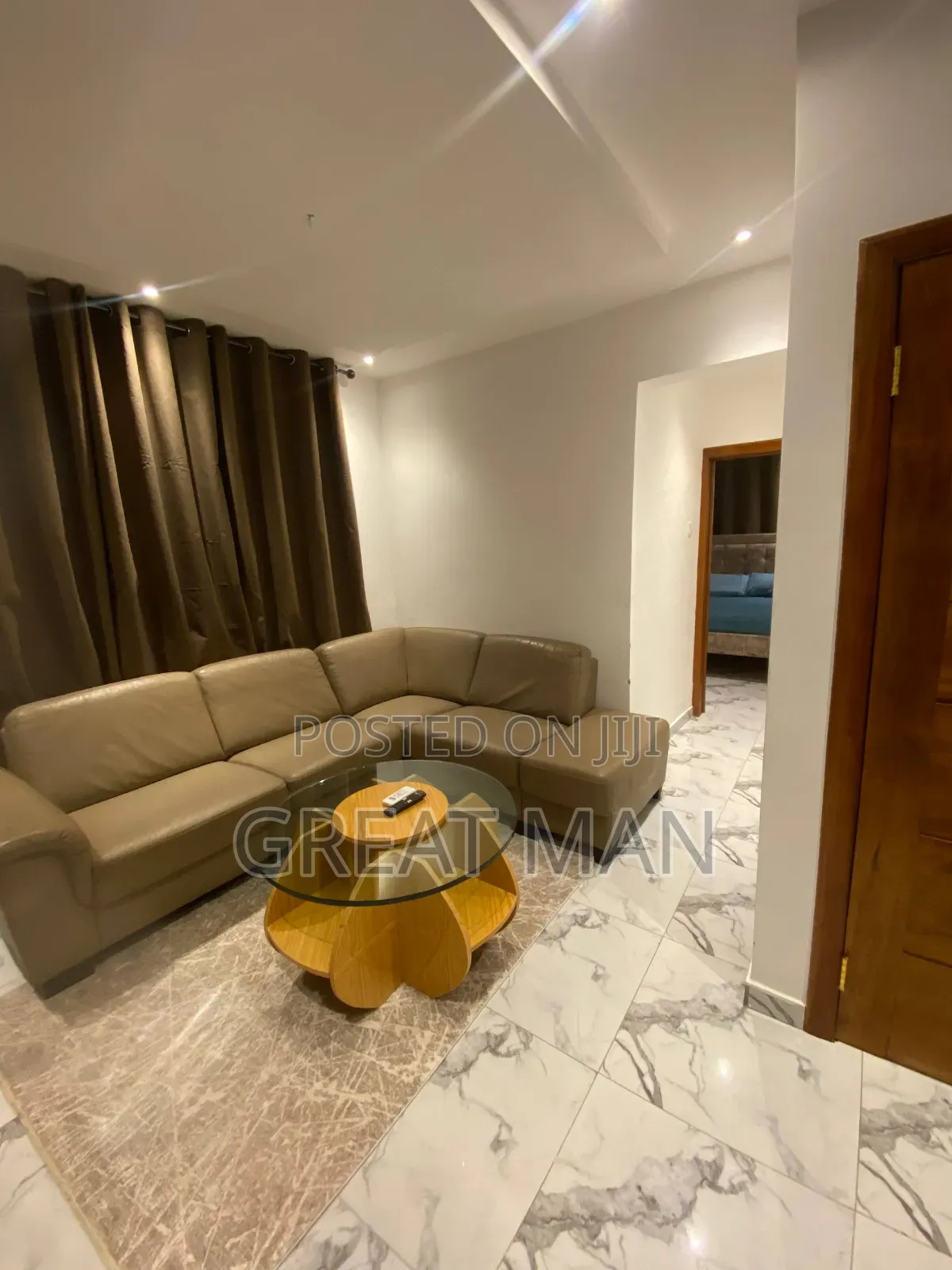 Furnished 1bdrm Apartment in Market for rent