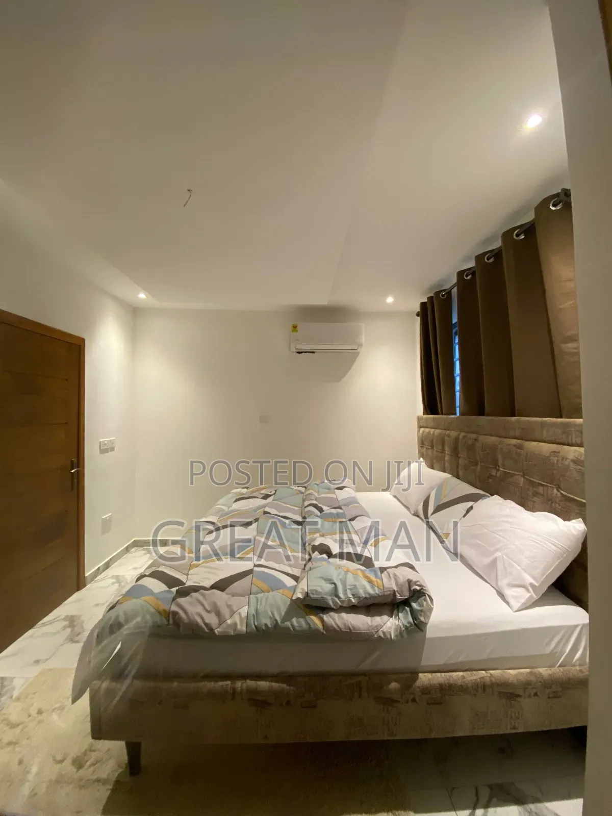 Furnished 1bdrm Apartment in Market for rent