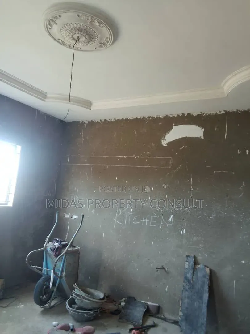5bdrm House in Prampram for sale