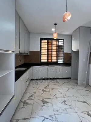 3bdrm House in Kingsby Achimota, Mile 7 for sale