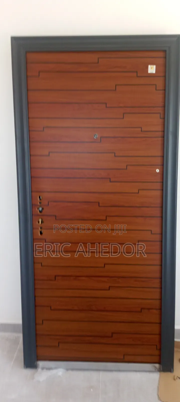 Paladin Smooth Anti Rust Door  Durable Strong Beautiful With Handle