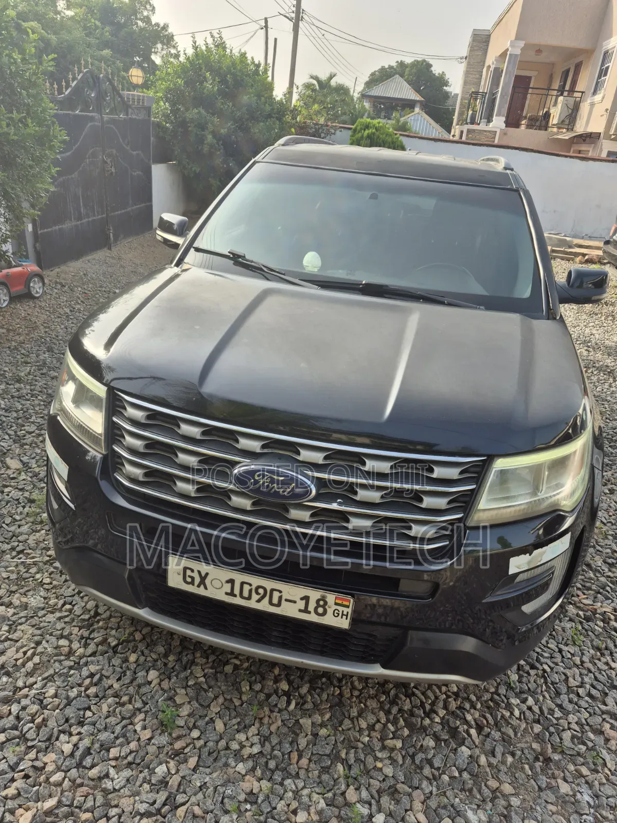 Ford Explorer XLT 4dr 4x4 (2.3L 4cyl 6A) 2017 Black
