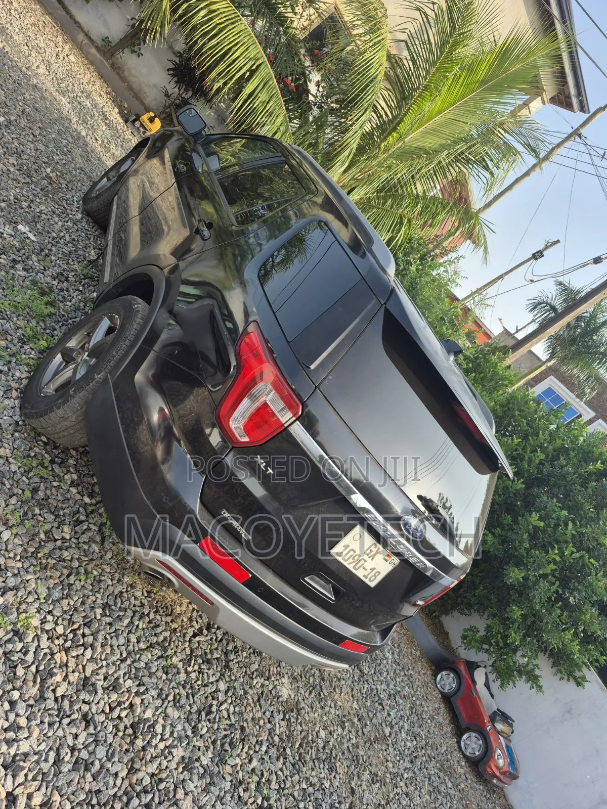 Ford Explorer XLT 4dr 4x4 (2.3L 4cyl 6A) 2017 Black