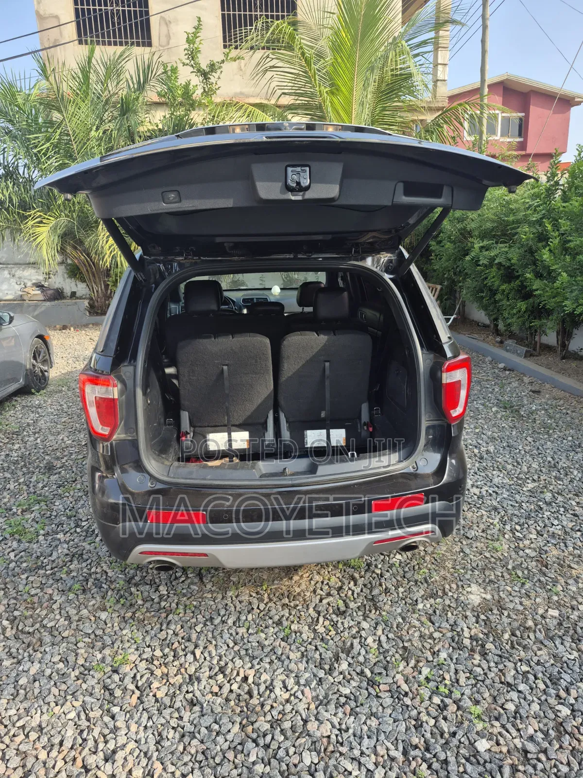Ford Explorer XLT 4dr 4x4 (2.3L 4cyl 6A) 2017 Black