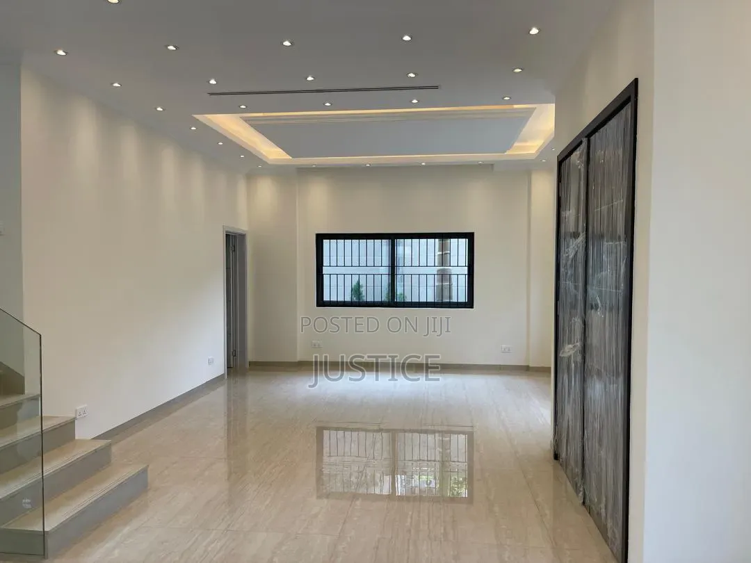 3bdrm House in East Legon Hills, Boundary Road Area for sale