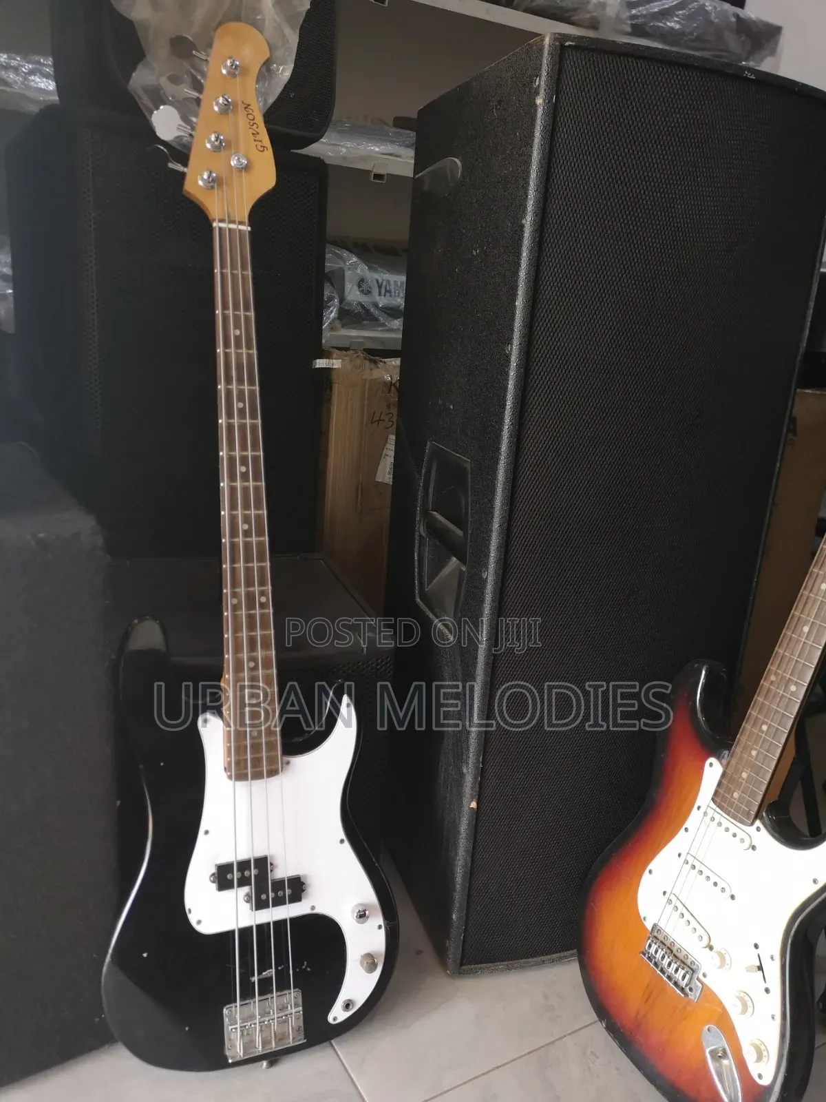 Givson Passive Bass Guitar