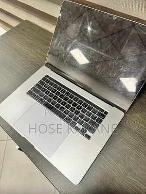 Laptop Apple MacBook Pro 2019 16GB Intel Core i9 SSD 1T
