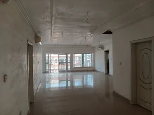 9bdrm House in Adjiringanor, Accra Metropolitan for sale