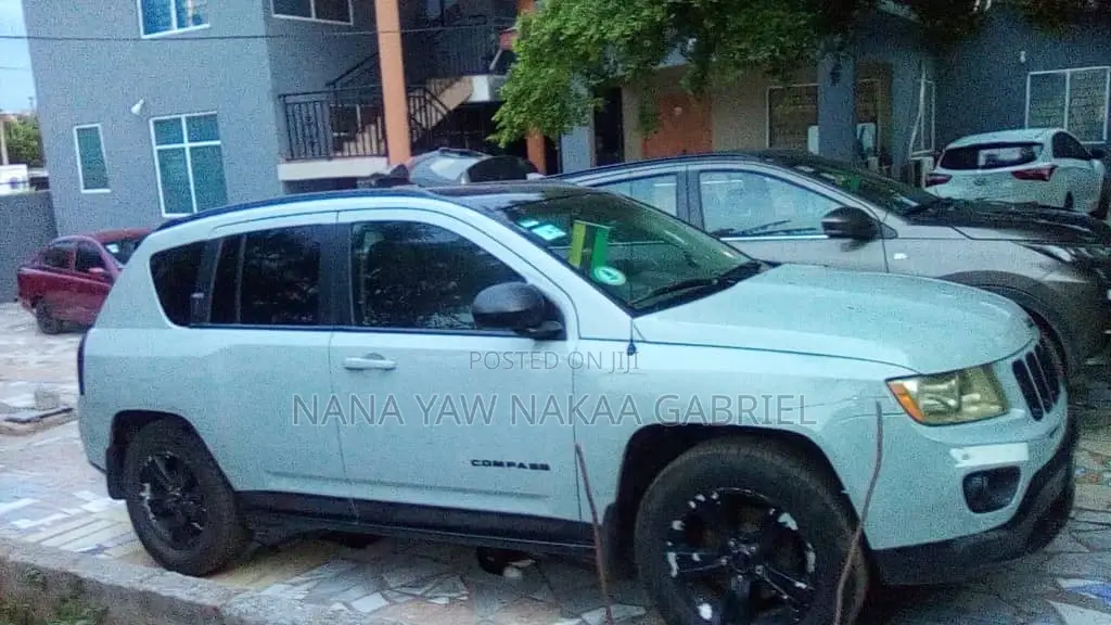 Jeep Compass Limited 2011 Green