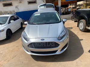 Ford Fiesta 2016 Silver