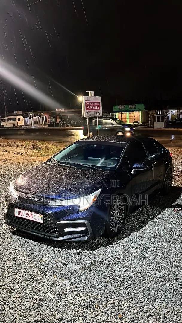 Toyota Corolla LE 2020 Blue