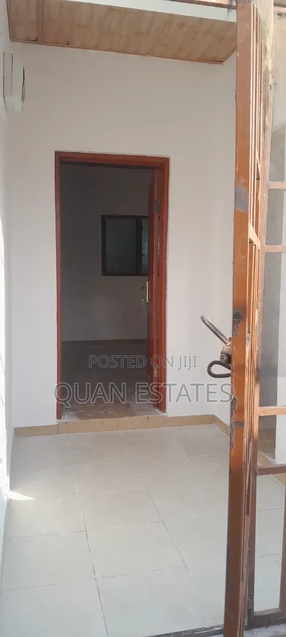 1bdrm Apartment in Sasaabi for rent