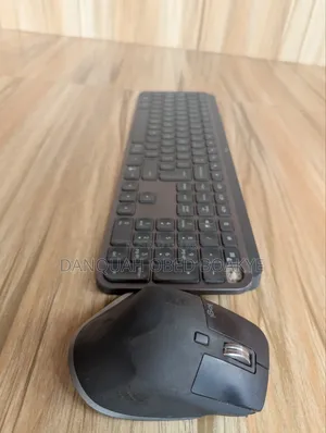 Logitech Mx Keys and Master 3s Combo
