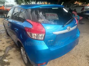 Toyota Yaris 2014 Blue