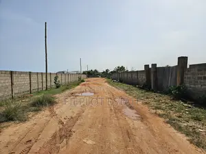 Half Plot, Big Opportunity at Tsopoli Station