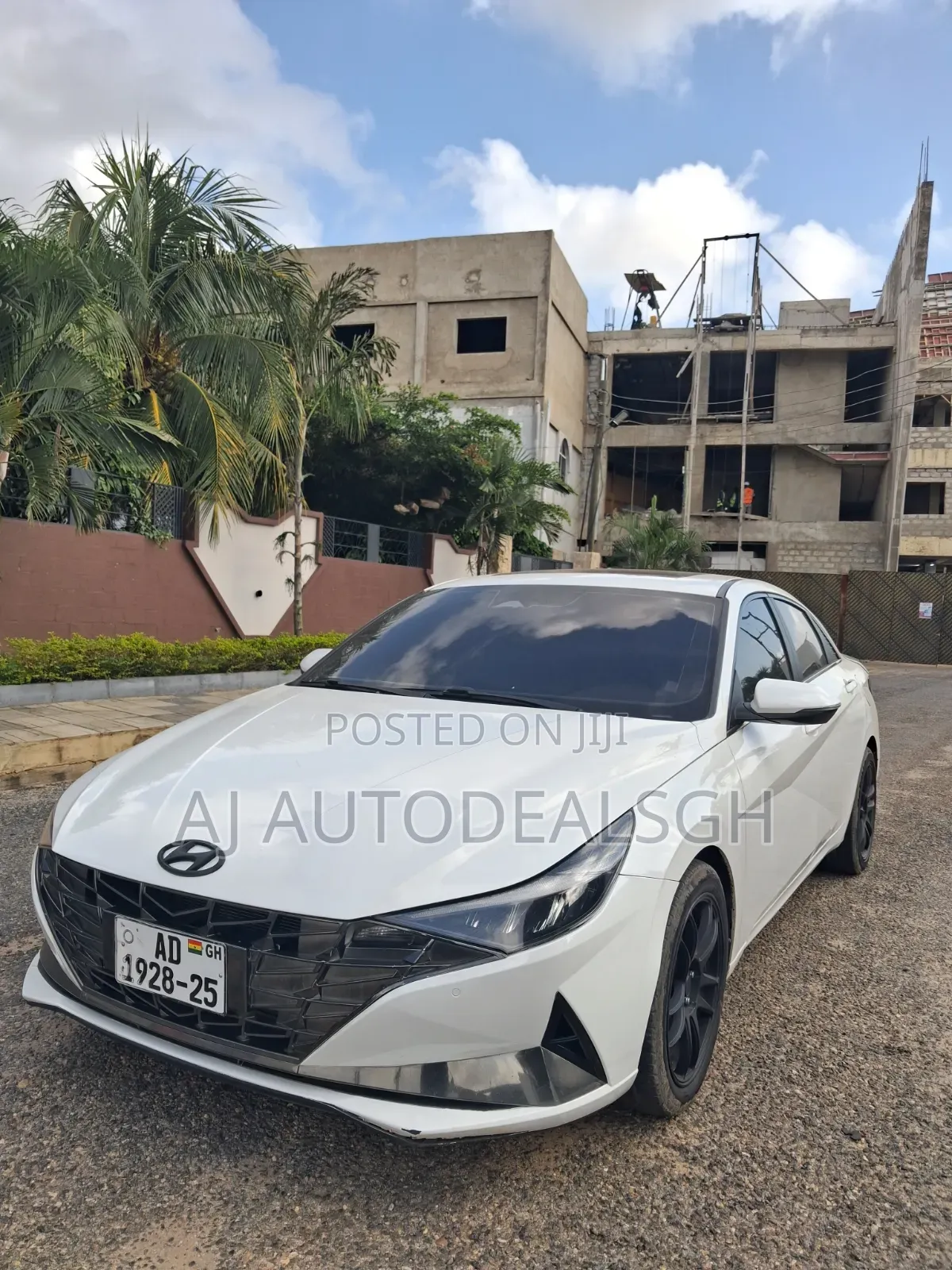 Hyundai Elantra Limited 2022 White