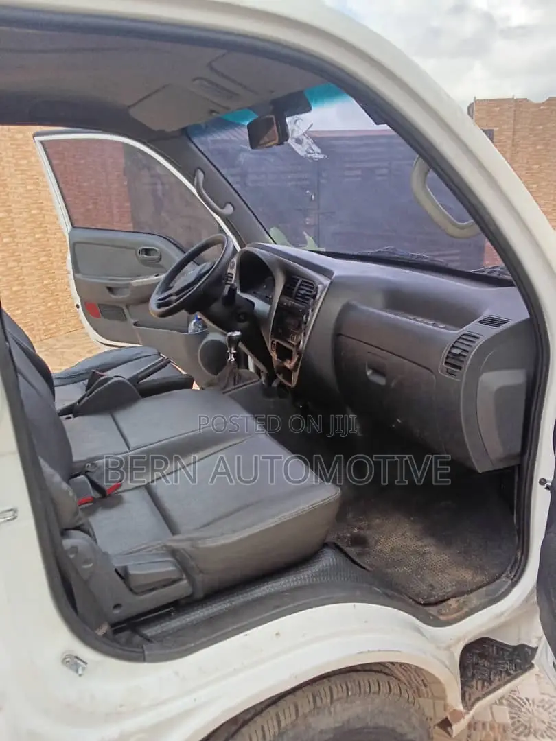 Kia Bongo 2016 White