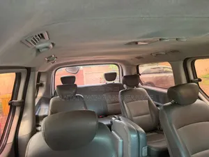 Hyundai Starex 2010 Silver