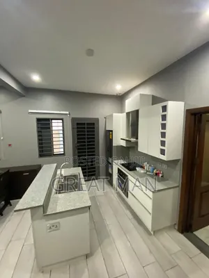 Furnished 6bdrm House in Boundary Road Area for rent