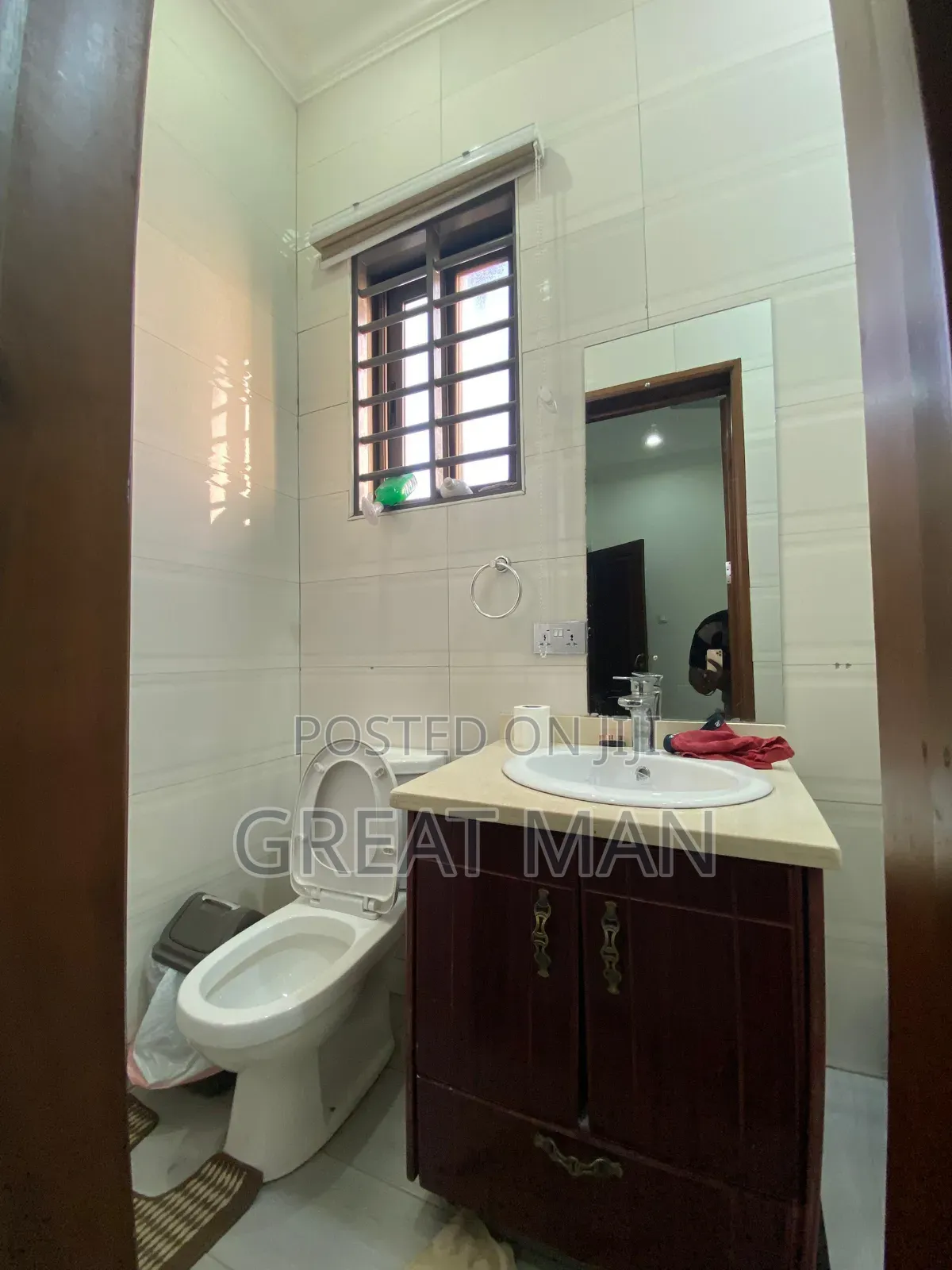 Furnished 6bdrm House in Boundary Road Area for rent