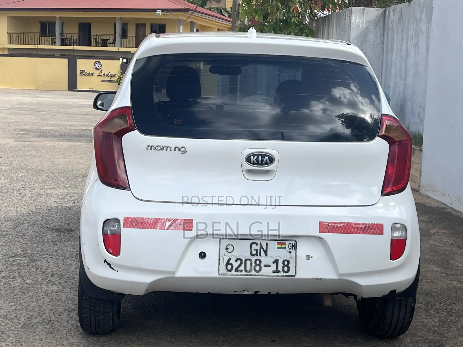 Kia Morning 2012 White