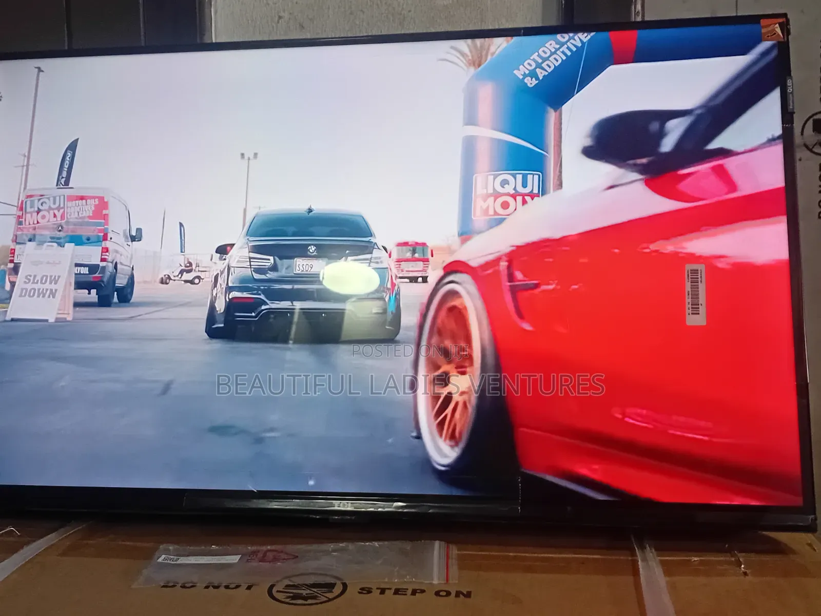 TCL 32-Inch Slim Screen Tv for Modern Homes