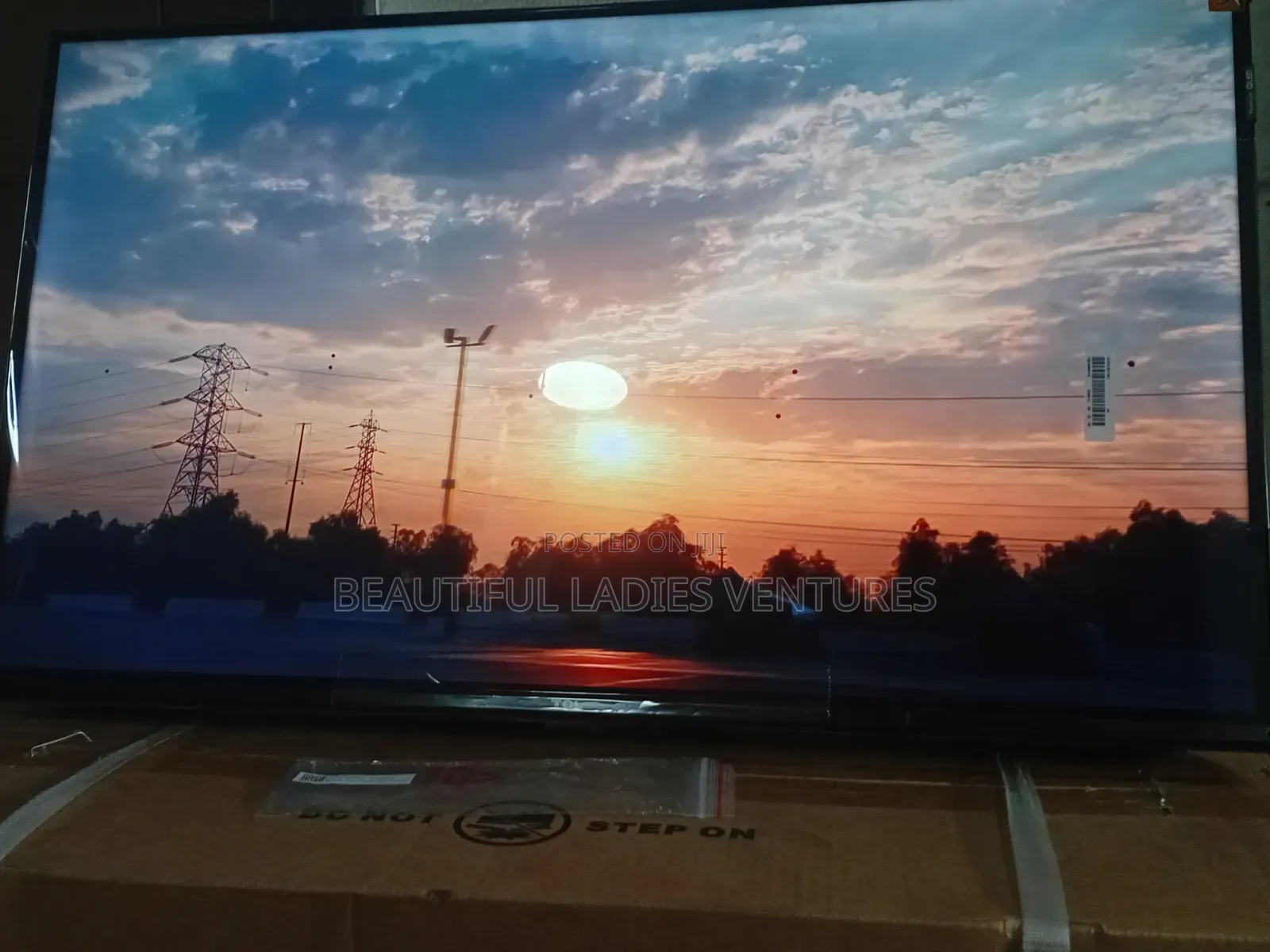 TCL 32” Hd Entertainment Tv for Family Enjoyment