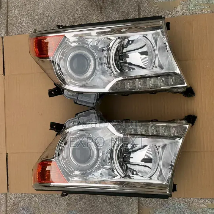 Toyota Land Cruiser Lc200 Xenon Headlight 2012-2015