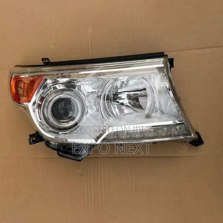 Toyota Land Cruiser Lc200 Xenon Headlight 2012-2015