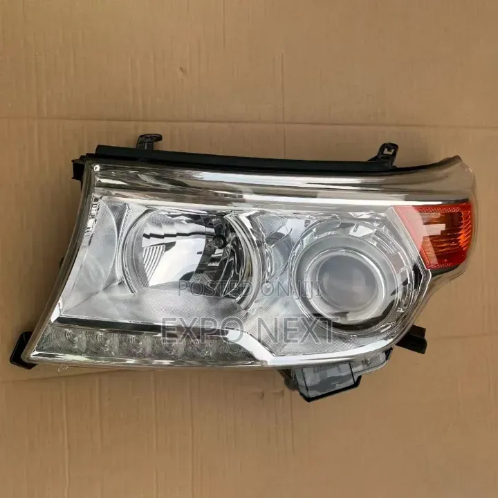 Toyota Land Cruiser Lc200 Xenon Headlight 2012-2015