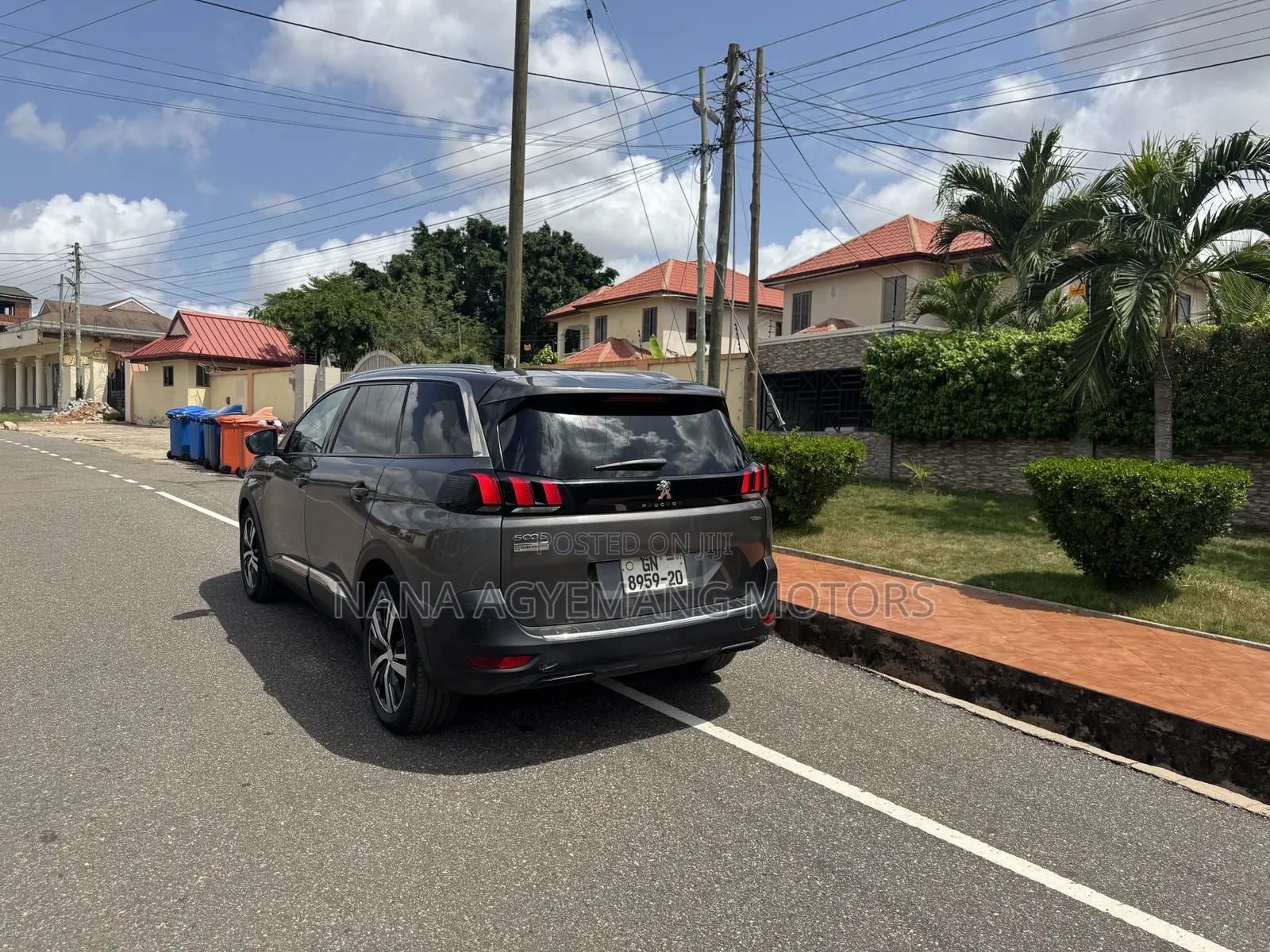 Peugeot 5008 1.6 BlueHDi 120 2020 Gray