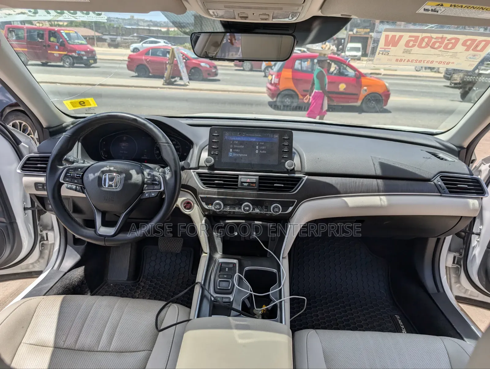 Honda Accord EX-L (2.0L 4cyl Turbo 10A) 2019 White