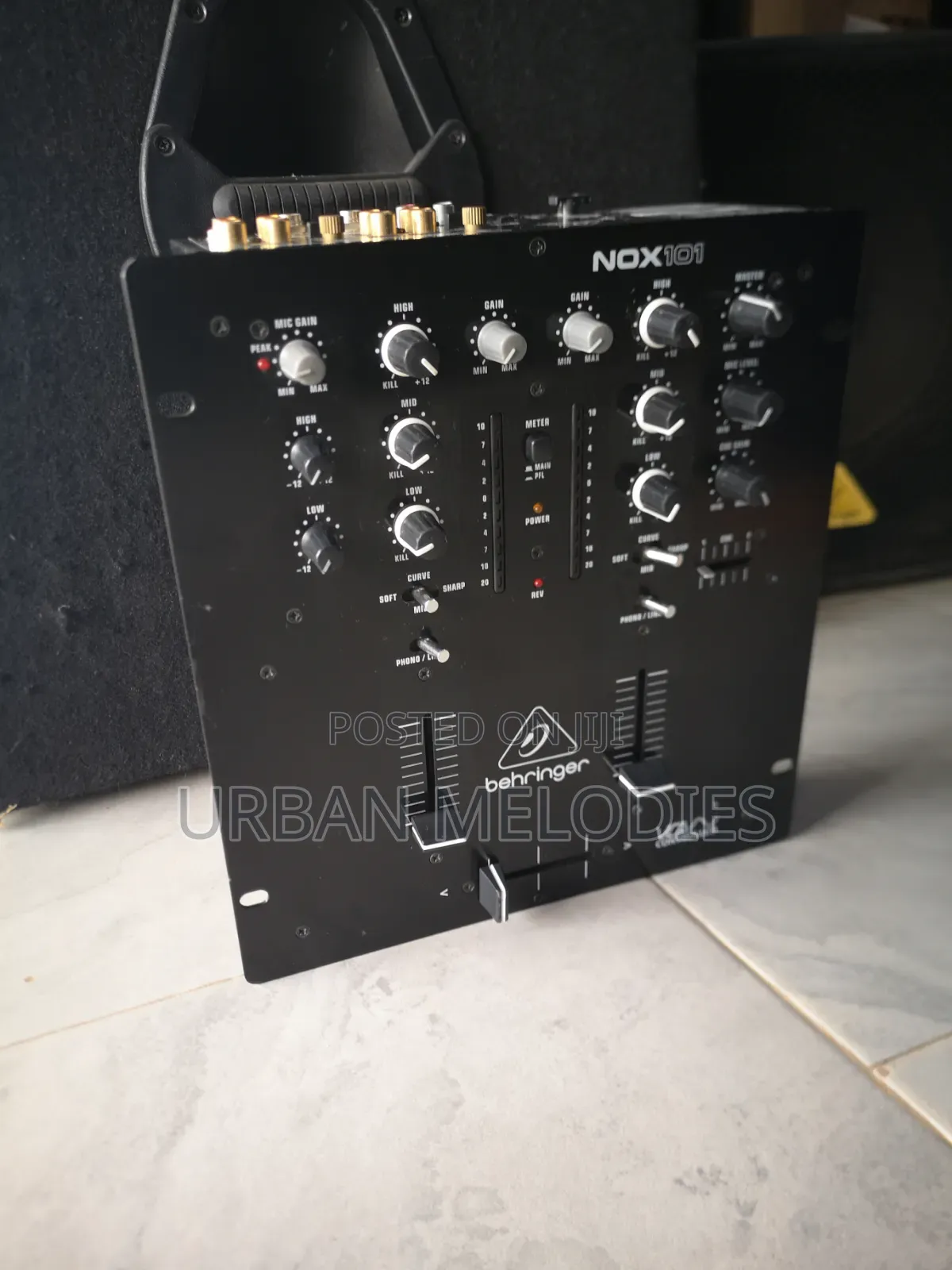Behringer Pro Mixer Nox101