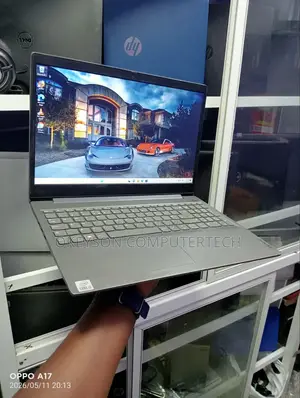 Laptop Lenovo V15 8GB Intel Core i3 HDD 1T