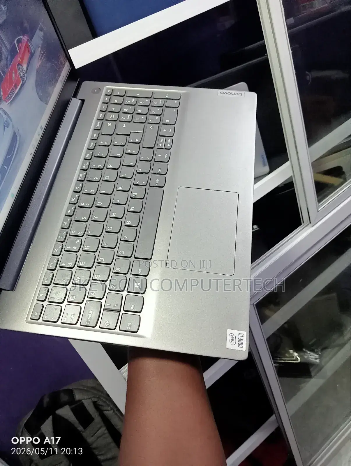 Laptop Lenovo V15 8GB Intel Core i3 HDD 1T