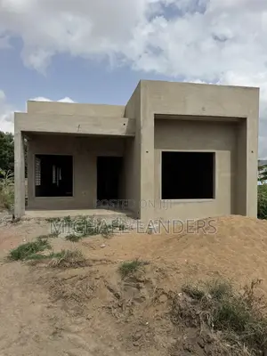 3bdrm House in J&D Properties, Oyarifa for sale