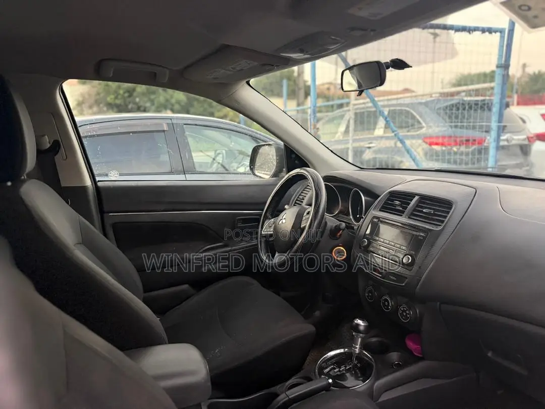 Mitsubishi Outlander 2.0 PHEV AWD 2015 Black