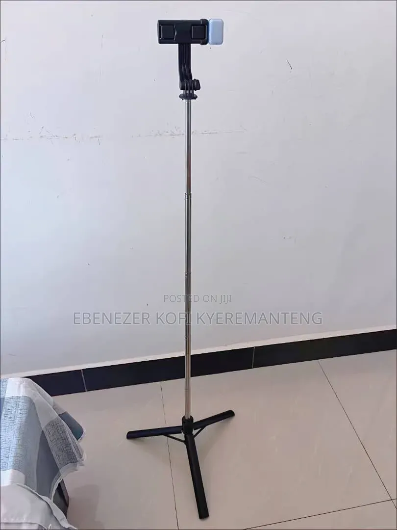 Tripod Stand With Flashlight