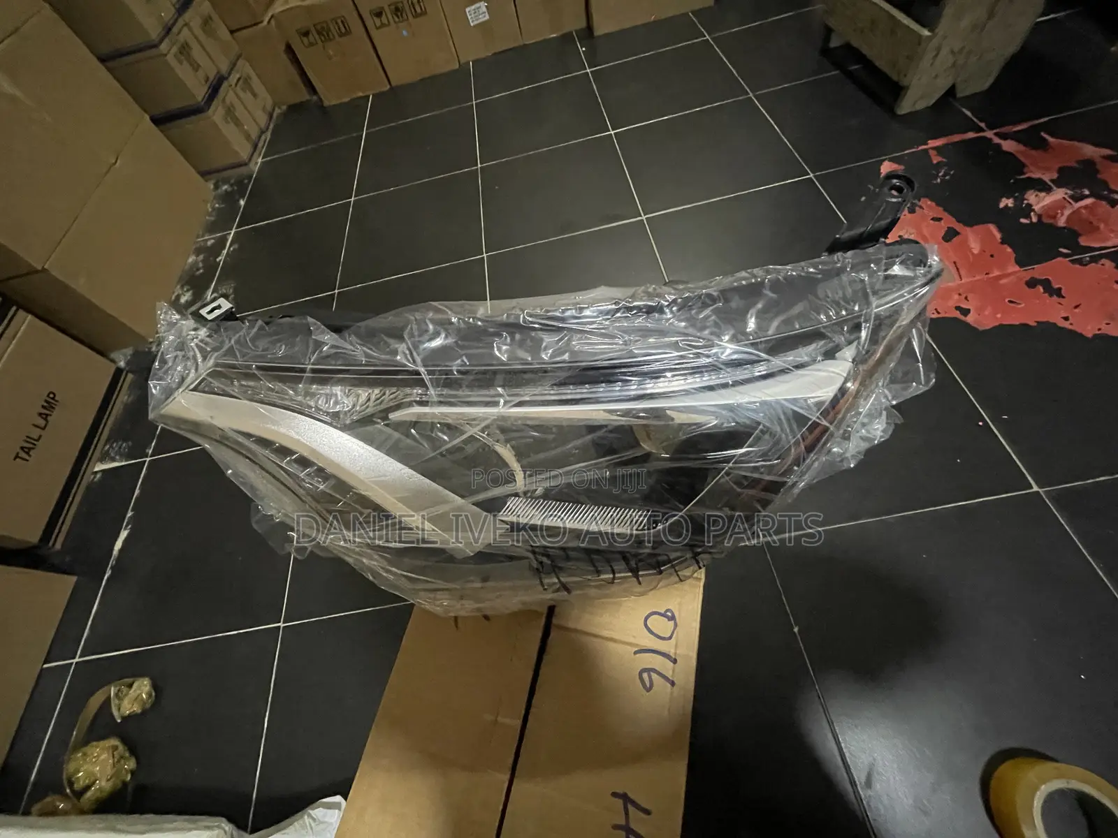Headlight Rav4 2016
