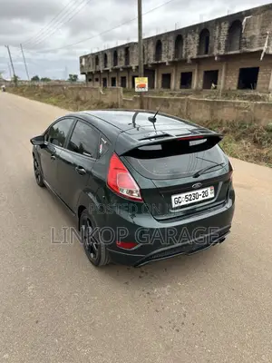Ford Fiesta ST Hatchback 2017 Green