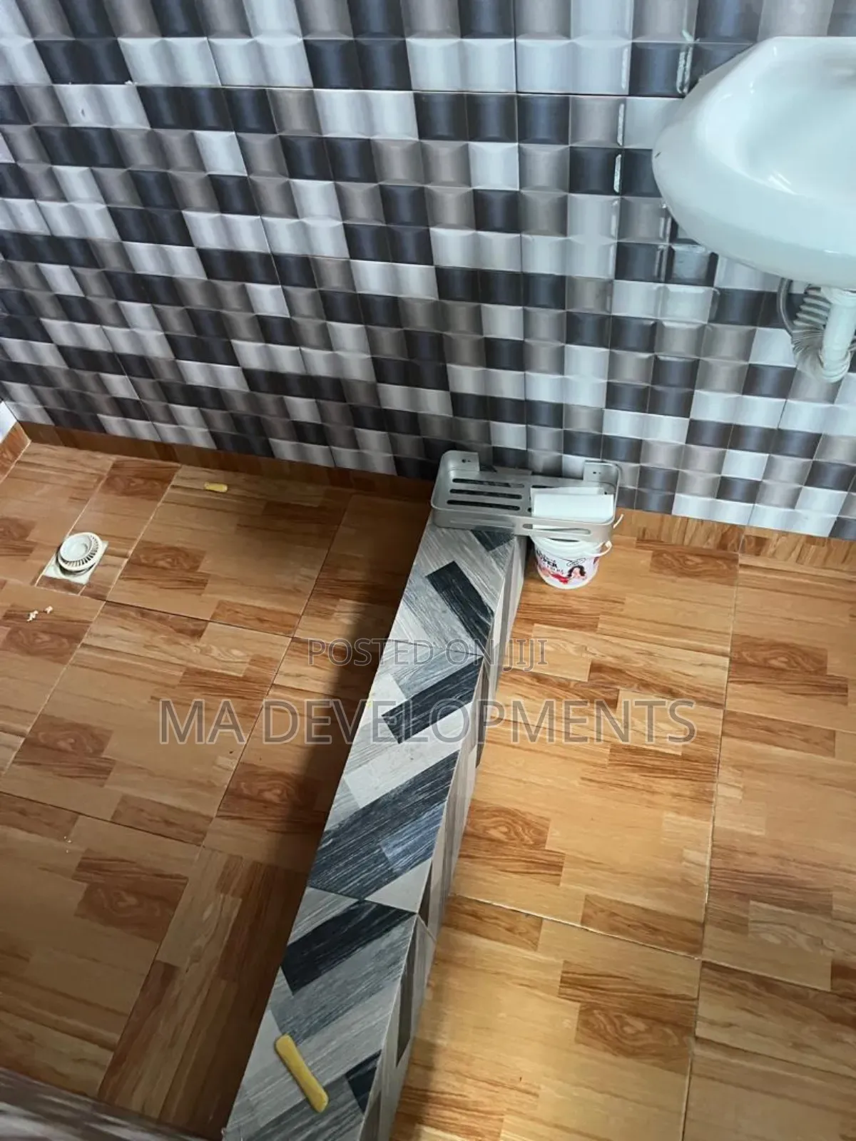 Studio Apartment in Alhaji Israel for rent
