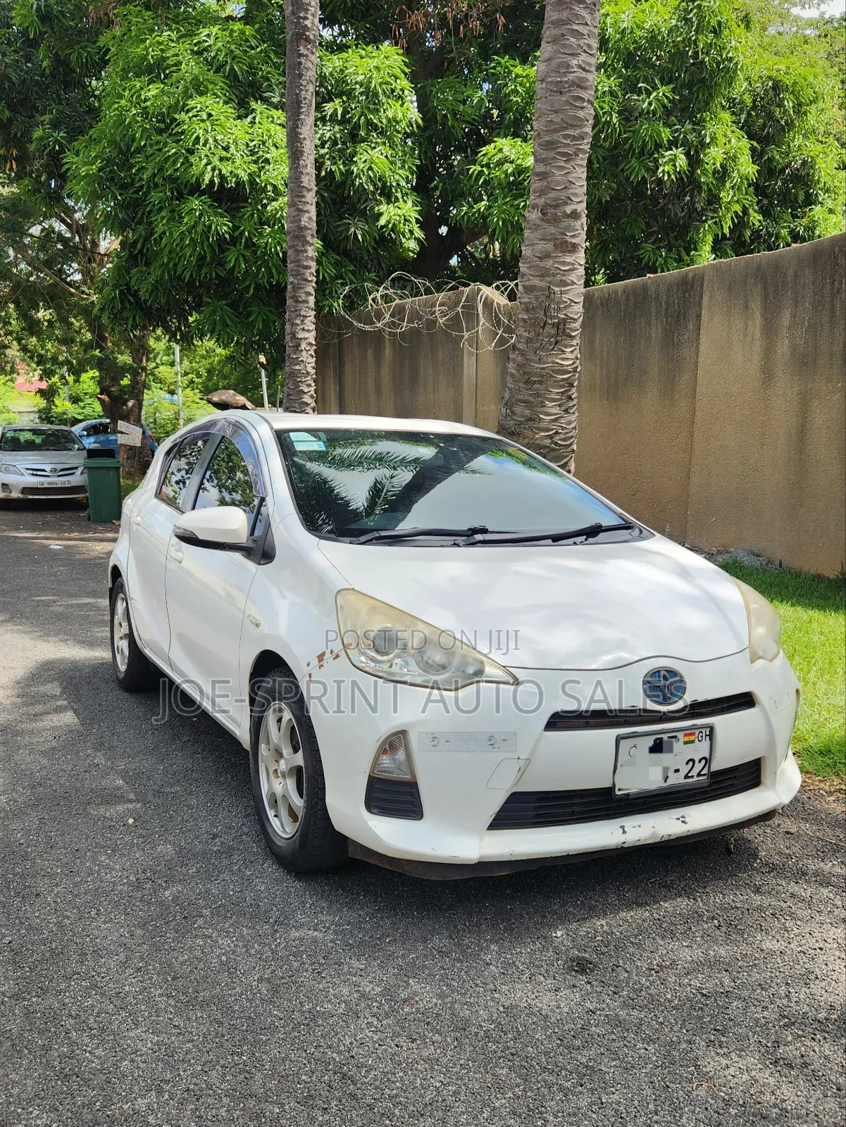 Toyota Aqua G GS 2014 White