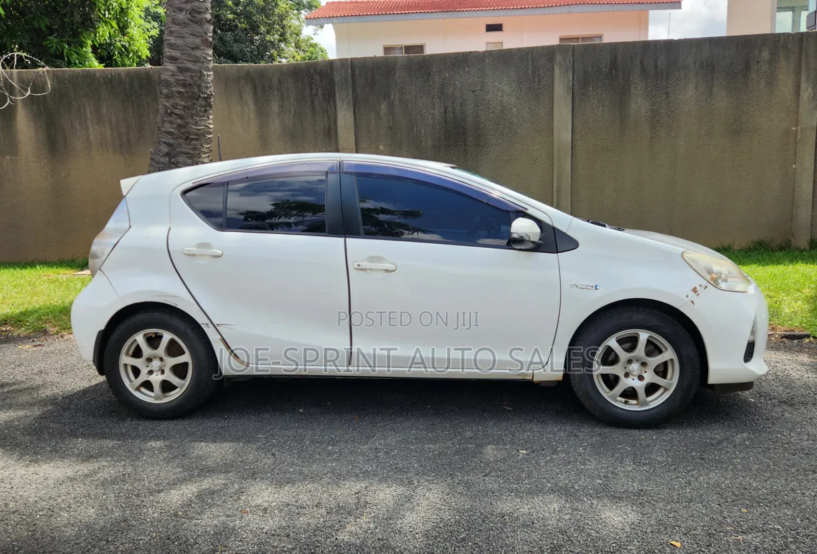 Toyota Aqua G GS 2014 White