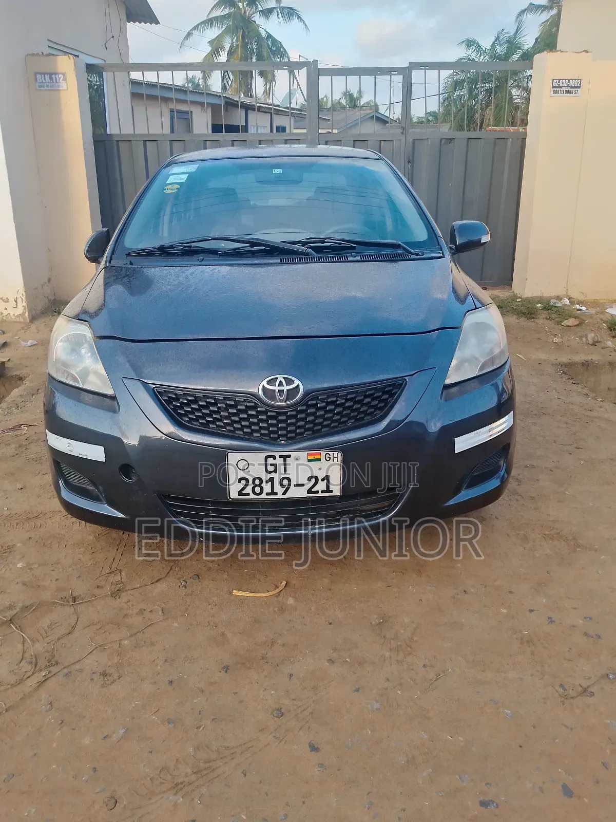 Toyota Belta 2010 Gray