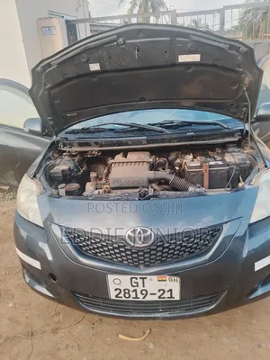 Toyota Belta 2010 Gray