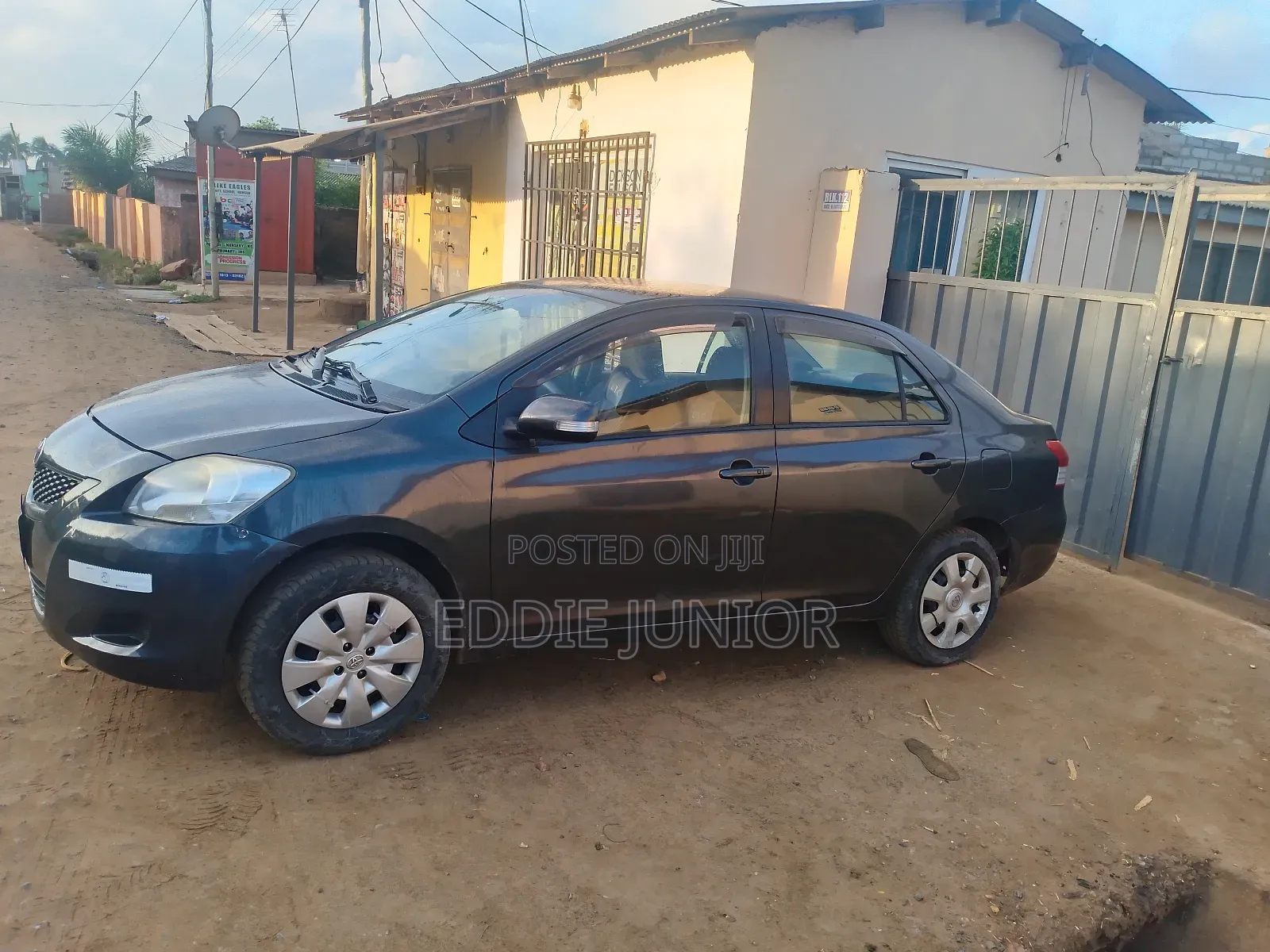 Toyota Belta 2010 Gray